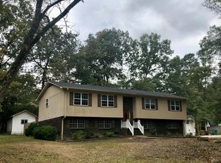 6634 Julia Cir, Leeds, AL 35094