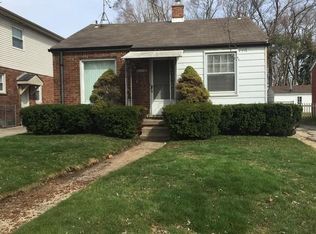 24040 Ross St, Dearborn, MI 48124