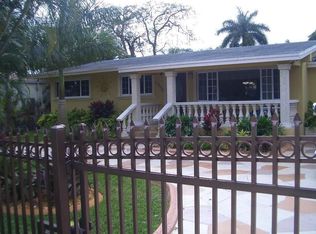 13830 NE 1st Ave, Miami, FL 33161