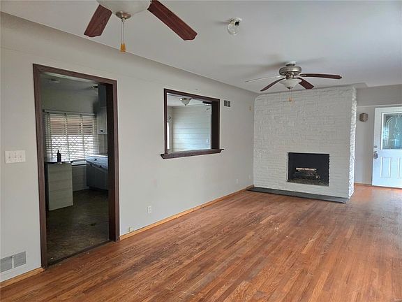 3rd image of 2817 Idaho Ave
