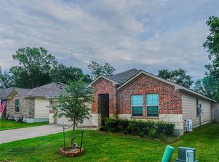 332 Pecos Dr, Huntsville, TX 77340