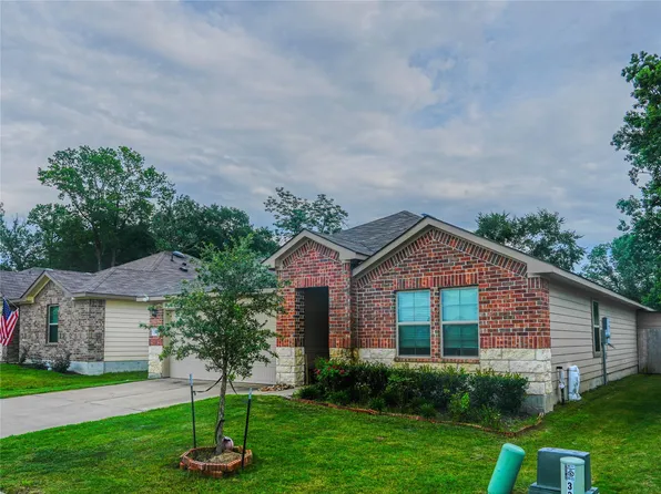 332 Pecos Dr, Huntsville, TX 77340