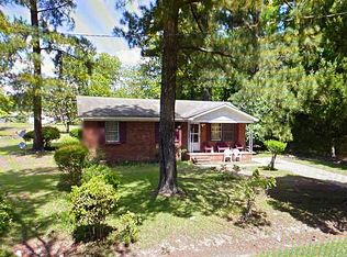 412 E 2nd Ave, Pamplico, SC 29583