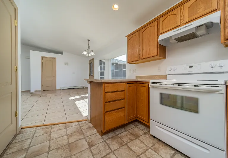 198 Rincon Dr — Photo 5