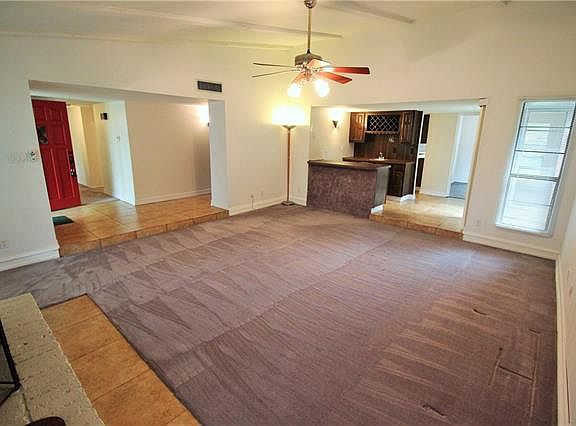 3rd image of 5009 Stanley Dr