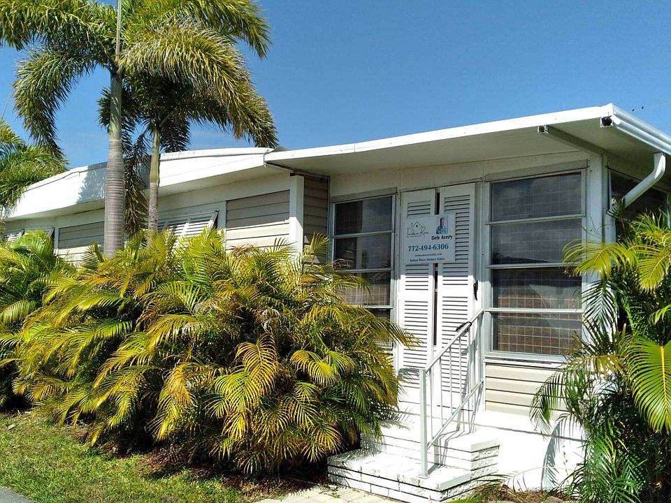 1st image of 100 N Harbor Dr #100