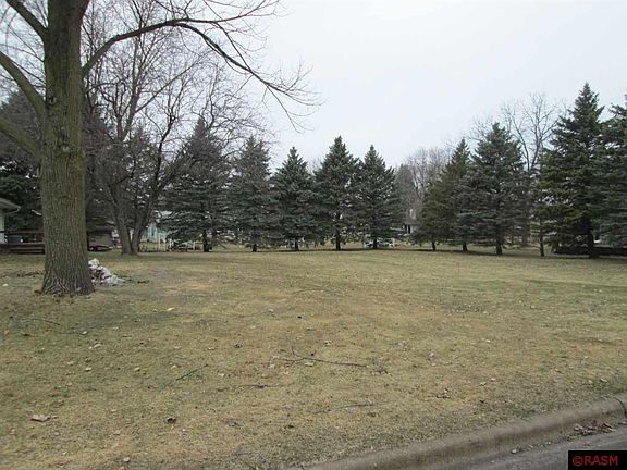 5th image of 817 11th Ave N