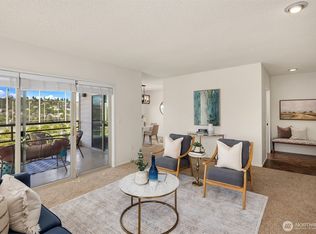 2811 14th Ave W APT 400, Seattle, WA 98119