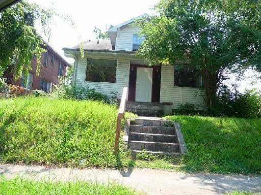 1st image of 2542 E 5th Ave