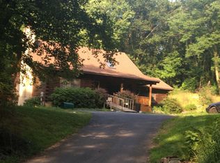 628 Brass Castle Rd, Belvidere, NJ 07823