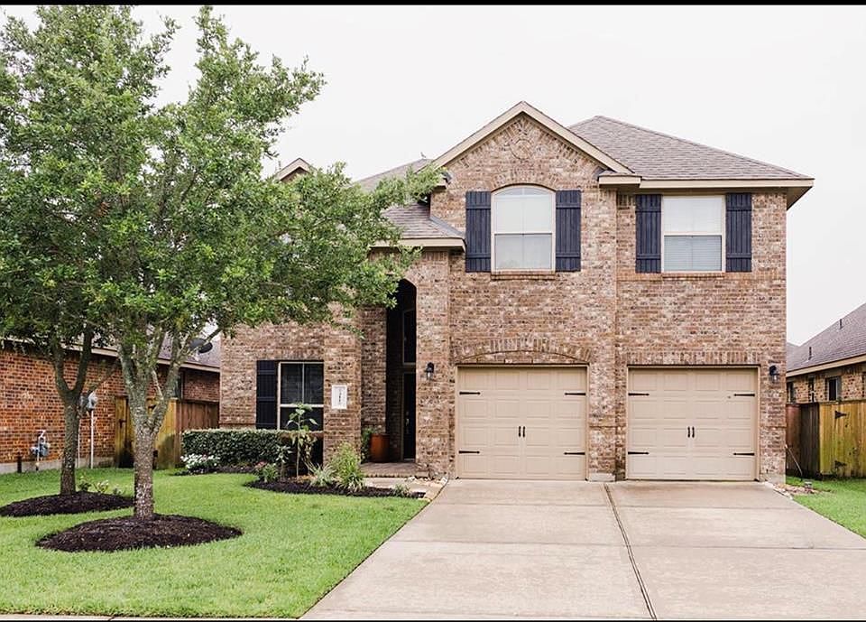 1st image of 24115 Rosalia Ct
