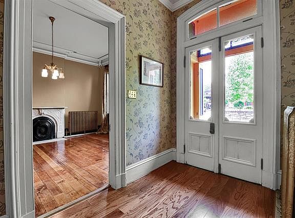 4th image of 1842 S 8th St