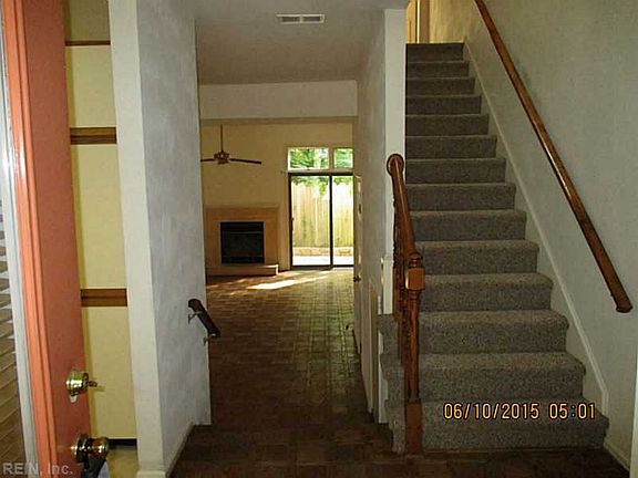 4th image of 1024 Coquina Chase