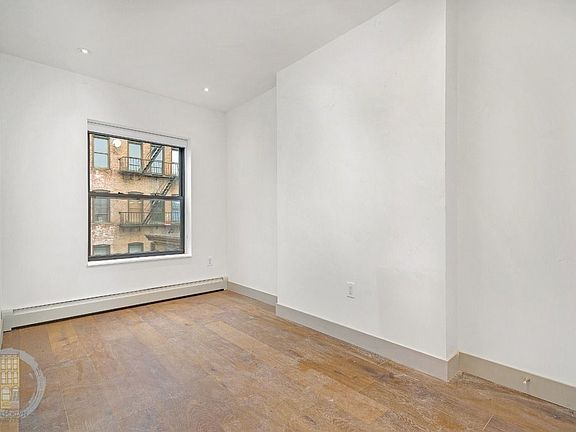 5th image of 1163 Dean St #4B