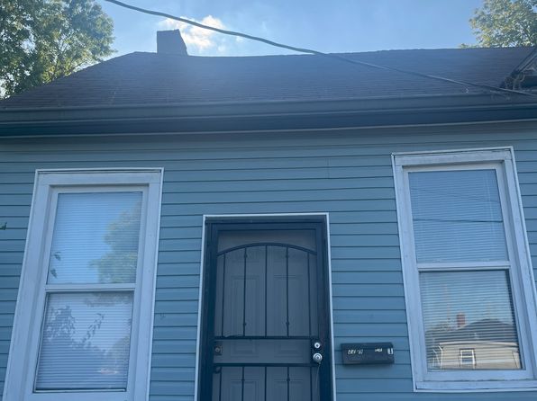 2239 E 34th St #1