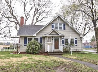 123 Biltmore Dr, Rochester, NY 14617