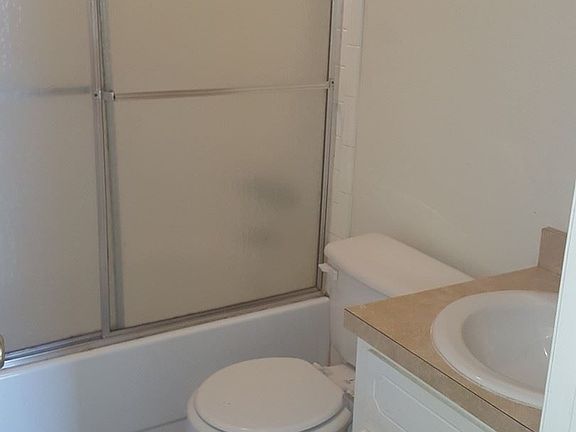 4th image of 6683 Cortez Cir