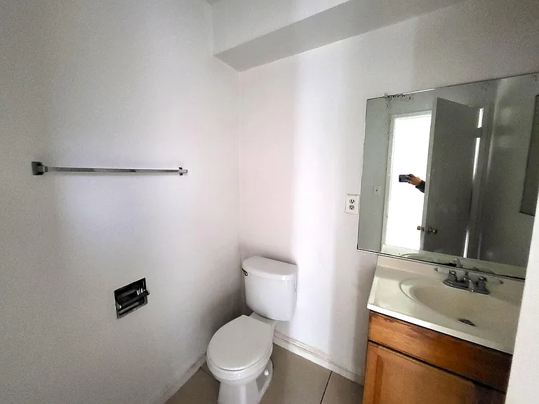 13113 Cypress St #15 — Photo 16
