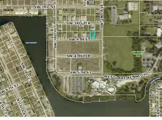 253/255 SW 4th St, Cape Coral, FL 33991