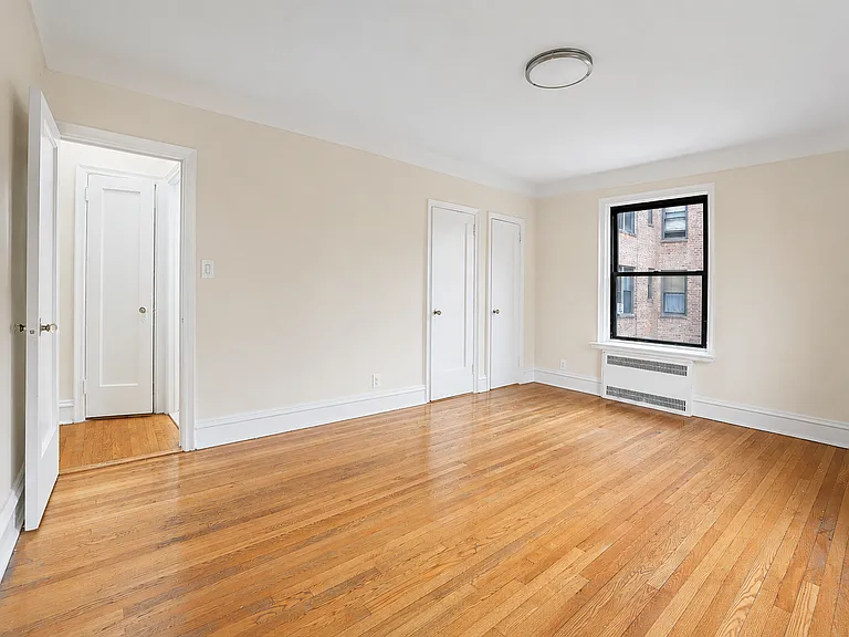 73-20 Austin St #3G — Photo 6