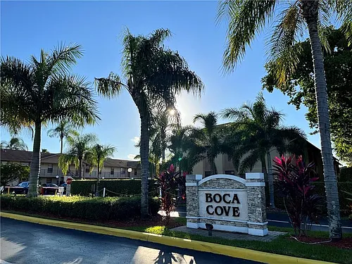 9449 Boca Cove Cir #914 Photo 1