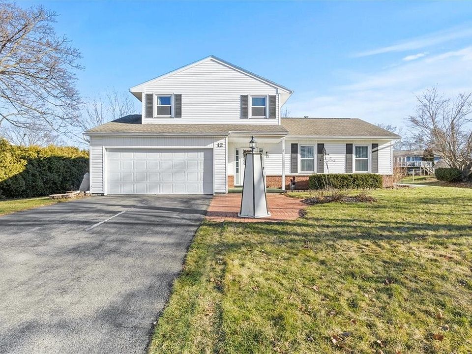 1st image of 12 Sweet Briar Knl