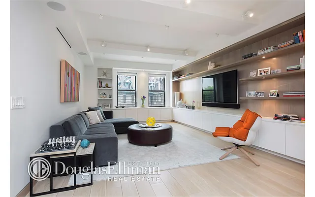 Sold by Douglas Elliman | media 10