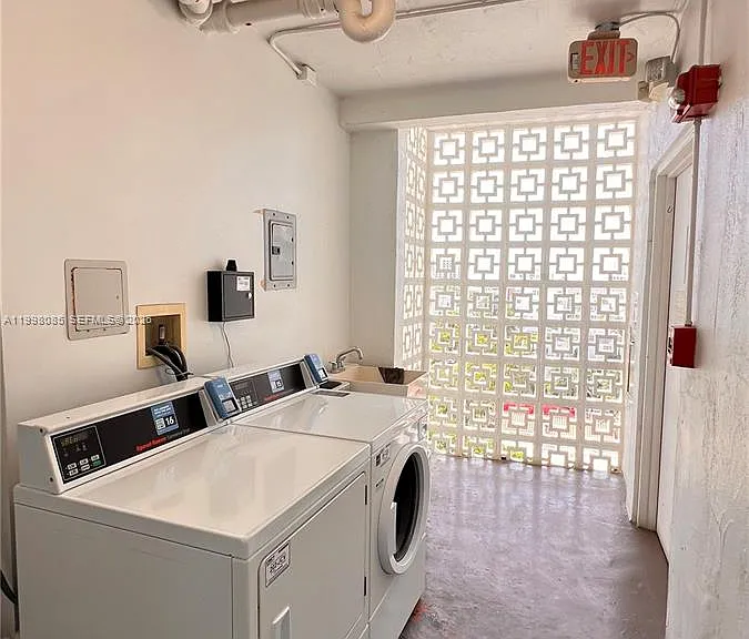 1750 James Ave #5G — Photo 28