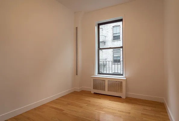 Rented by Bold New York | media 15