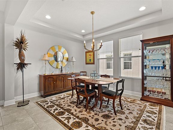 3rd image of 105 Peace River Ct