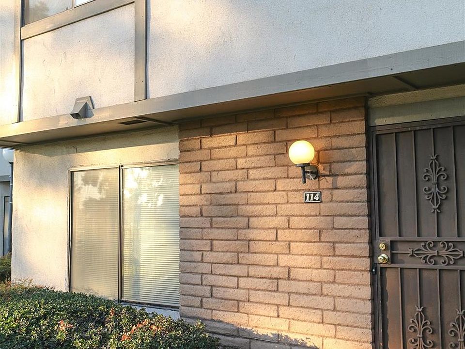 2nd image of 4747 N Woodrow Ave Unit 114