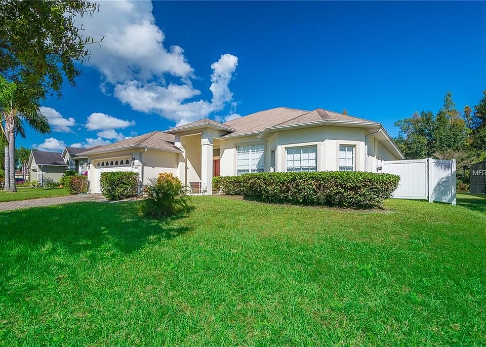 1st image of 2429 Huron Cir