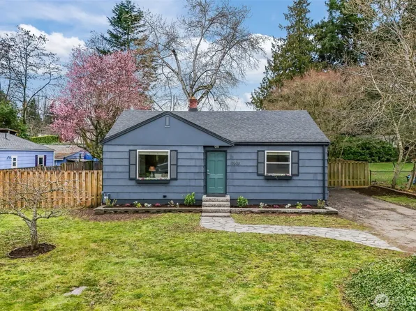 13655 2nd Avenue S, Burien, WA 98168