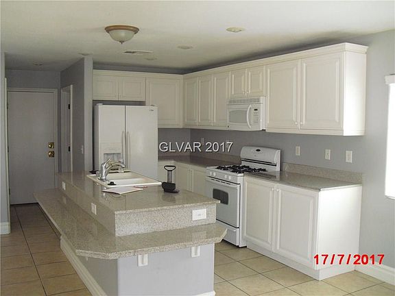 4th image of 272 Dog Leg Dr #0