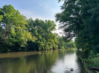 2306 W Riverside Dr #0, Salem, VA 24153