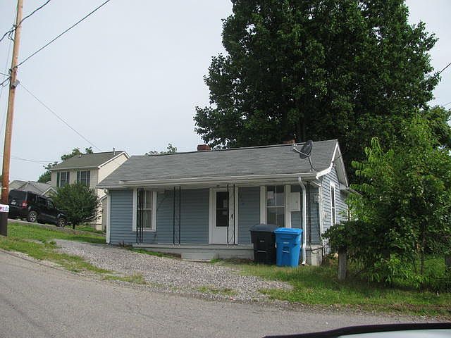 1st image of 1014 Pocahontas Ave NE