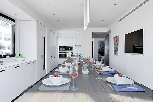 Sold by Stribling | media 30