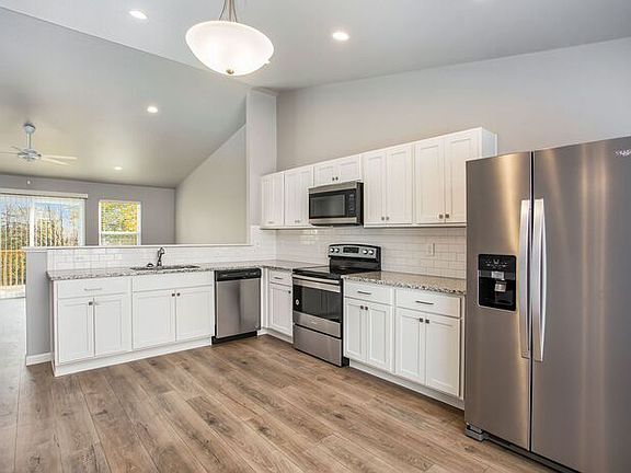 2nd image of 7170 Heartwood Ct