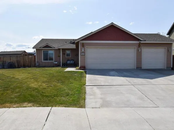 993 SW 25th Ln, Redmond, OR 97756