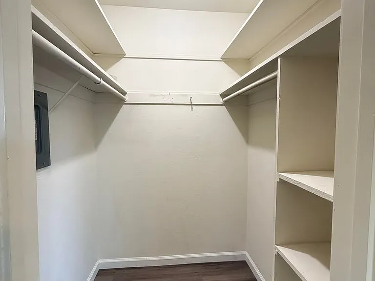 2211 San Antonio Ave — Photo 23