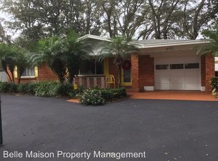 402 S Valrico Rd, Valrico, FL 33594