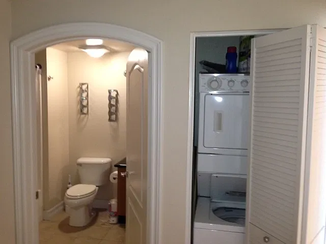 East Village 5th floor View 1Bd 1Ba 1Parking, Wood (Bamboo) Flooring — Photo 3