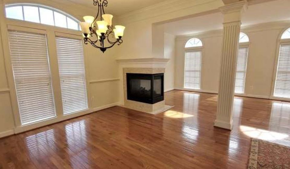 1st image of 16495 Steerage Cir