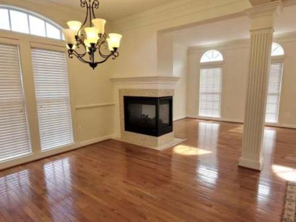16495 Steerage Cir