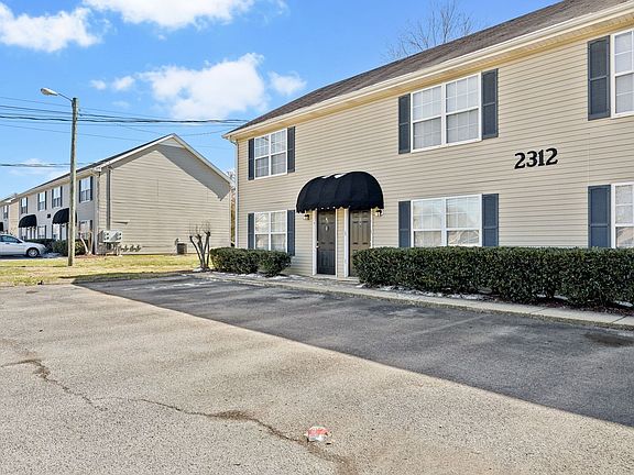 3rd image of 2426 Willowbrook Dr #2426A