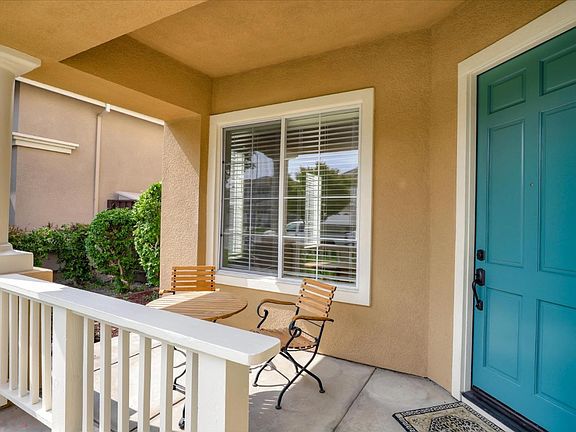 3rd image of 1531 Peregrine Dr