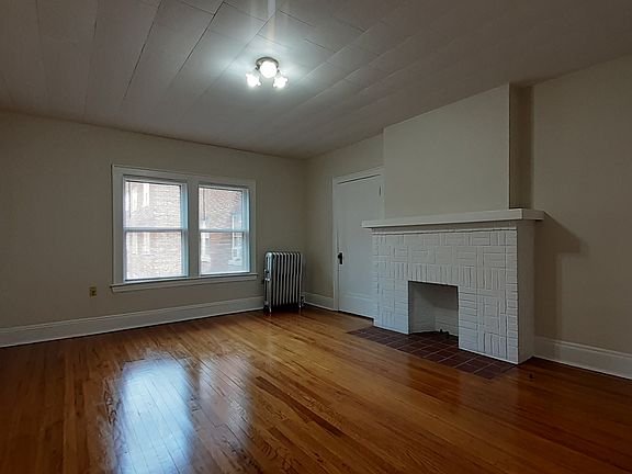 3rd image of 11843 Lake Ave APT 15