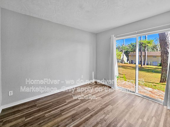 5th image of 11565 SE 57th Ct