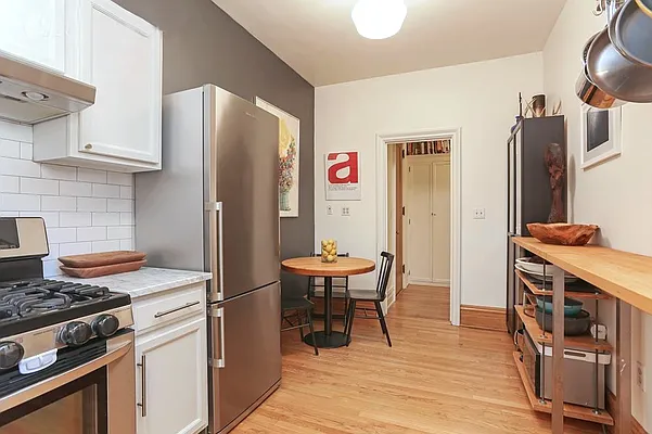 Sold by Compass | media 2