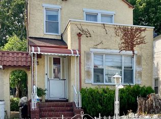 13918 233rd St, Jamaica, NY 11422